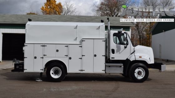 canopy truck body paint job