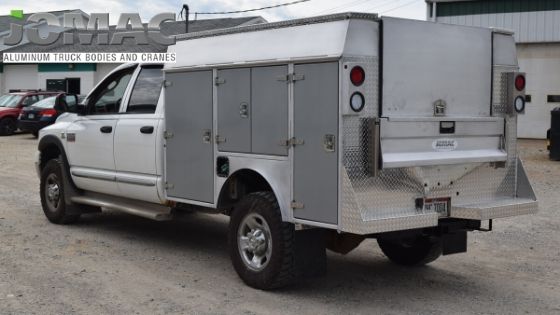 utility truck body retractable roof