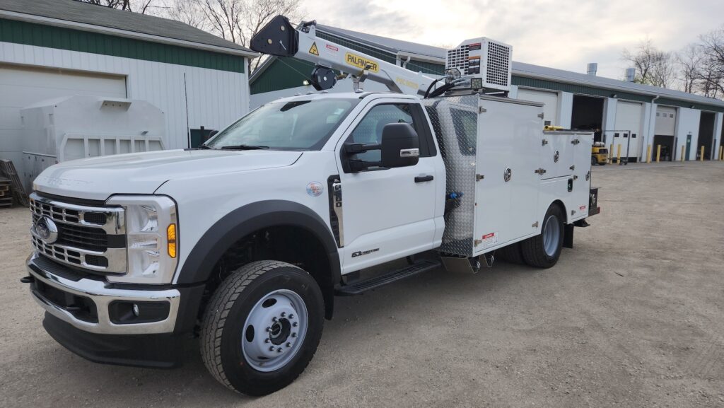 2026 Ford F-600 Super Duty XL 4WD DRW Standard Cab JOMAC Aluminum Crane Utility Body – 169" WB